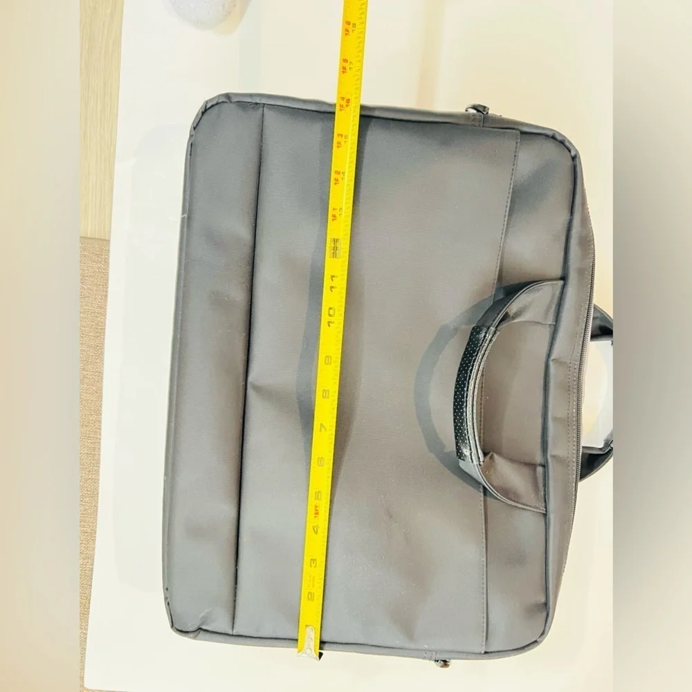 Brinch BW-205 laptop messenger Travel bag **No shoulder strap